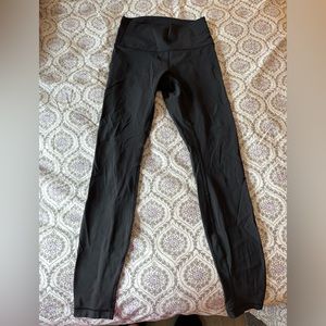 Lululemon Speed Up tight size 6 leggings